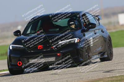 media/Dec-20-2025-Speed Ventures (Sat) [[de63061115]]/Black Group/Sweeper (Session 1)/